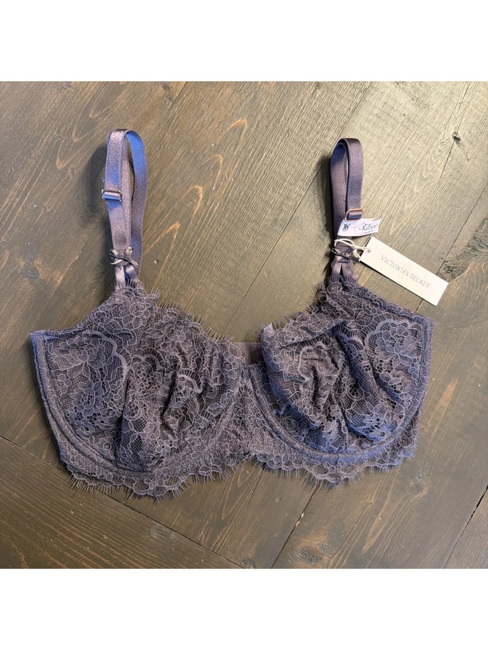 Victoria’s Secret Dream Angels Unlined Push Up Without Padding 32DDD Bra NWT